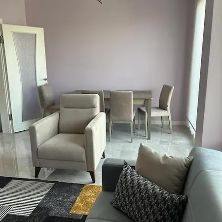Appartement With Heated Pool In Large Garden *