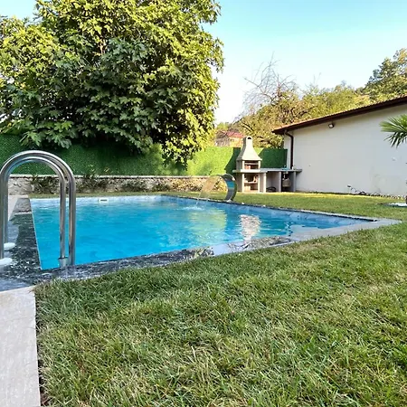 With Heated Pool In Large Garden Appartement Sapanca
